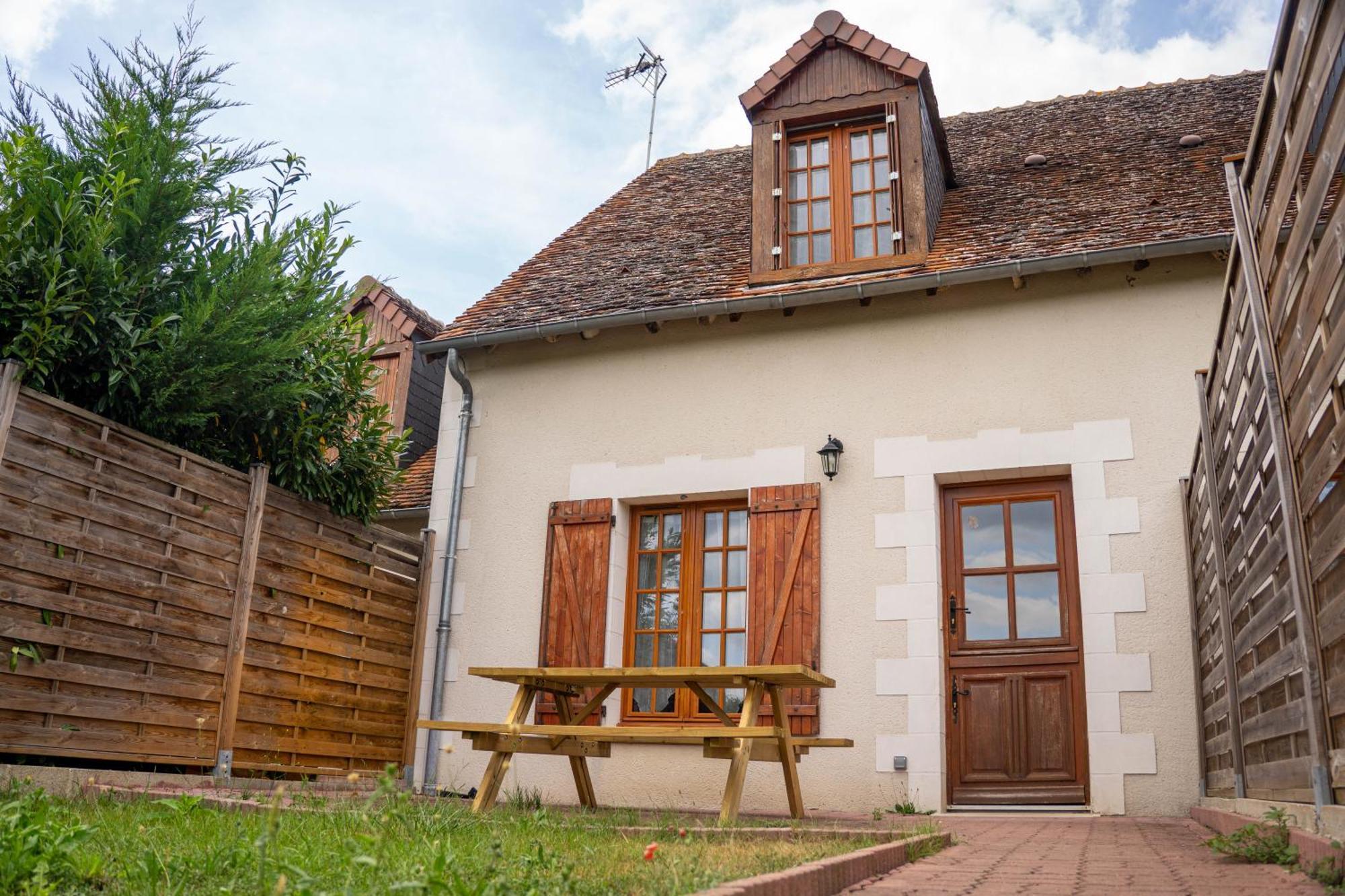Les Terrasses Des Rossignols Villa Chémery Exterior photo
